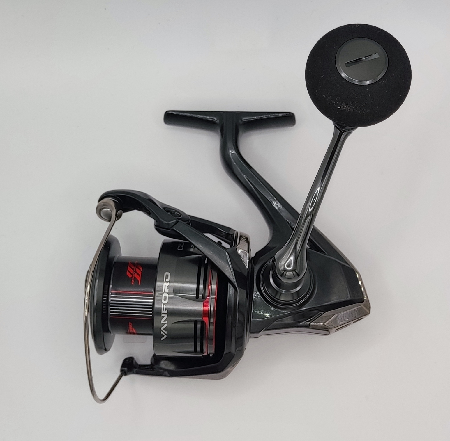 Cabopesca Carrete pesca para spining SHimano Vanford C5000XG, peso 225 grs,11 kgs. de freno, 7+1 rodamiento ,6,2:1 de ratio.